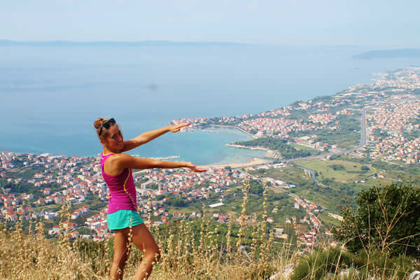 MERRY CHRISTMAS AND A HAPPY NEW YEAR :)