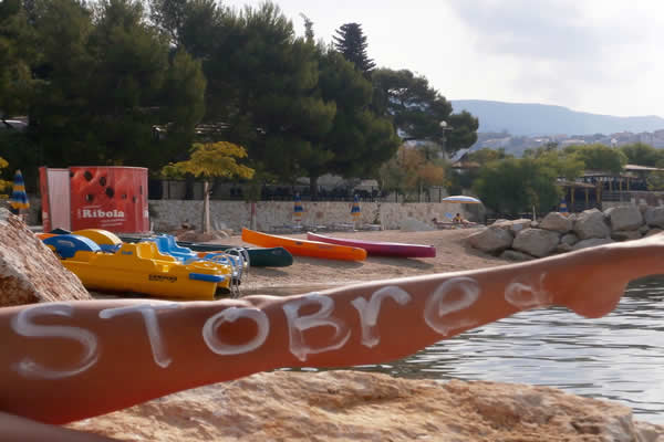 MERRY CHRISTMAS AND A HAPPY NEW YEAR :)